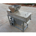 Gt-8 Dry Method Shell Peeling Machine for Roast Peanut